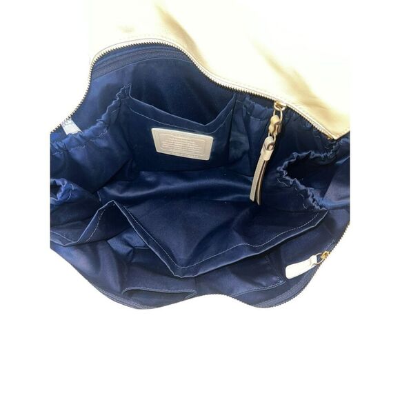 COACH baby Bag pale yellow Patent Leather Signature Travel Tote Baby vintage - Picture 9 of 11